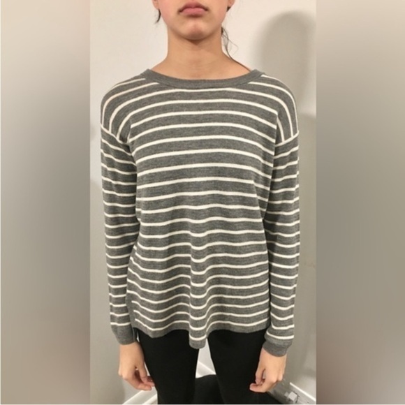 Lot of 2 J CREW Sweaters Blue Zip Turtleneck, Gray Striped Elbow Patches Medium - Picture 10 of 15